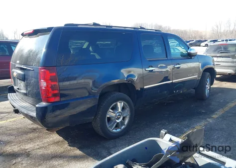 2009 Chevrolet Suburban 1500 Ltz z USA, uszkodzony, nr VIN 1GNFK36Y29R127657